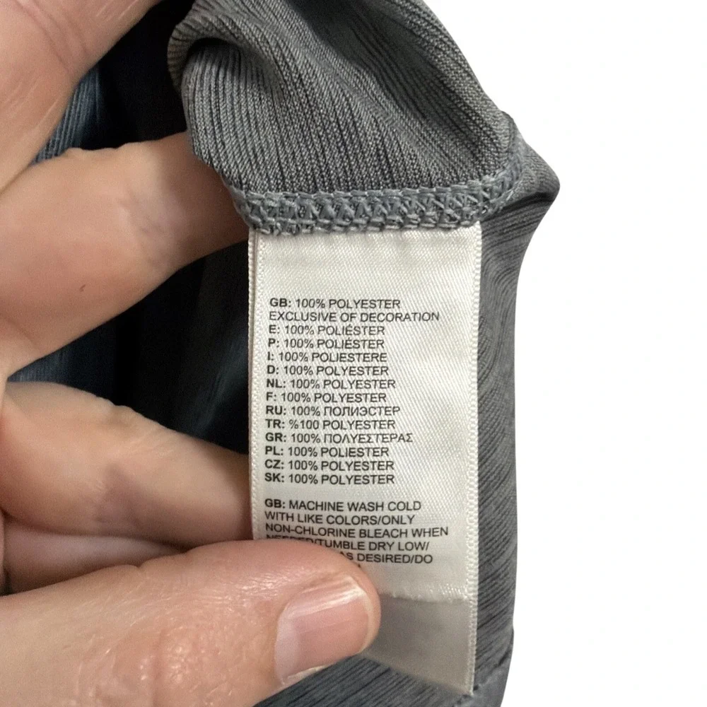 The North Face Womens Gray FlashDry V-Neck Short Sleeve Active T-Shirt Large - Picture 8 of 10